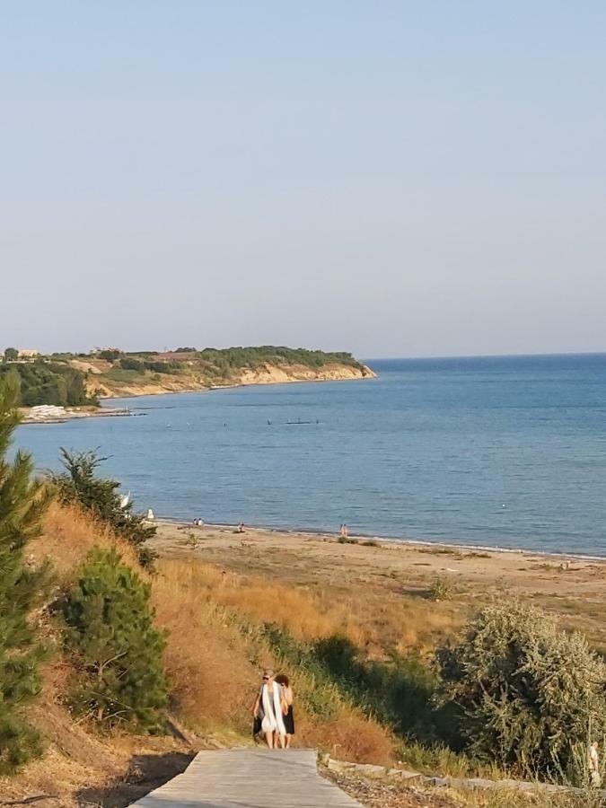 דירות בורגאס Clara Sea View מראה חיצוני תמונה